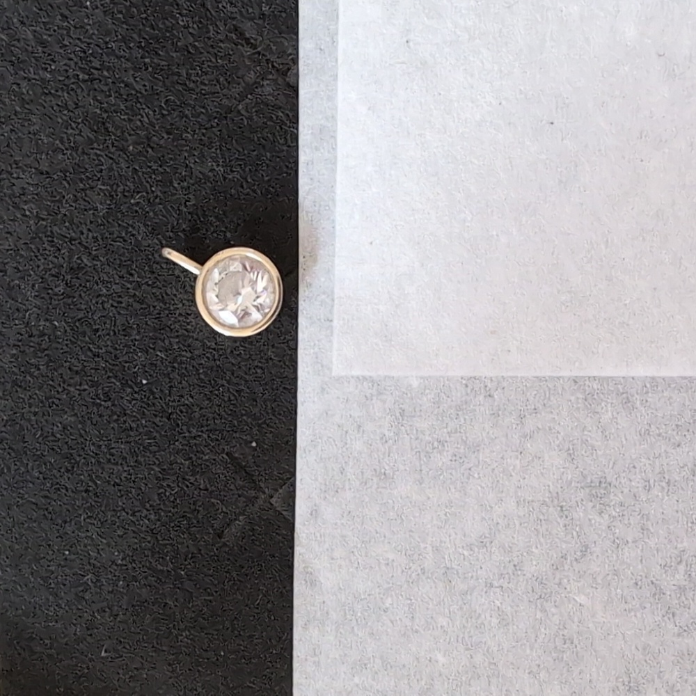 Idyl Solo V 0.50 Carat Lab Diamond Pendant - Picture 5 of 5